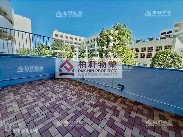 Quarry Bay - Oceanic Building 01
