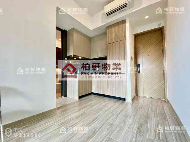 Quarry Bay - Novum East 01