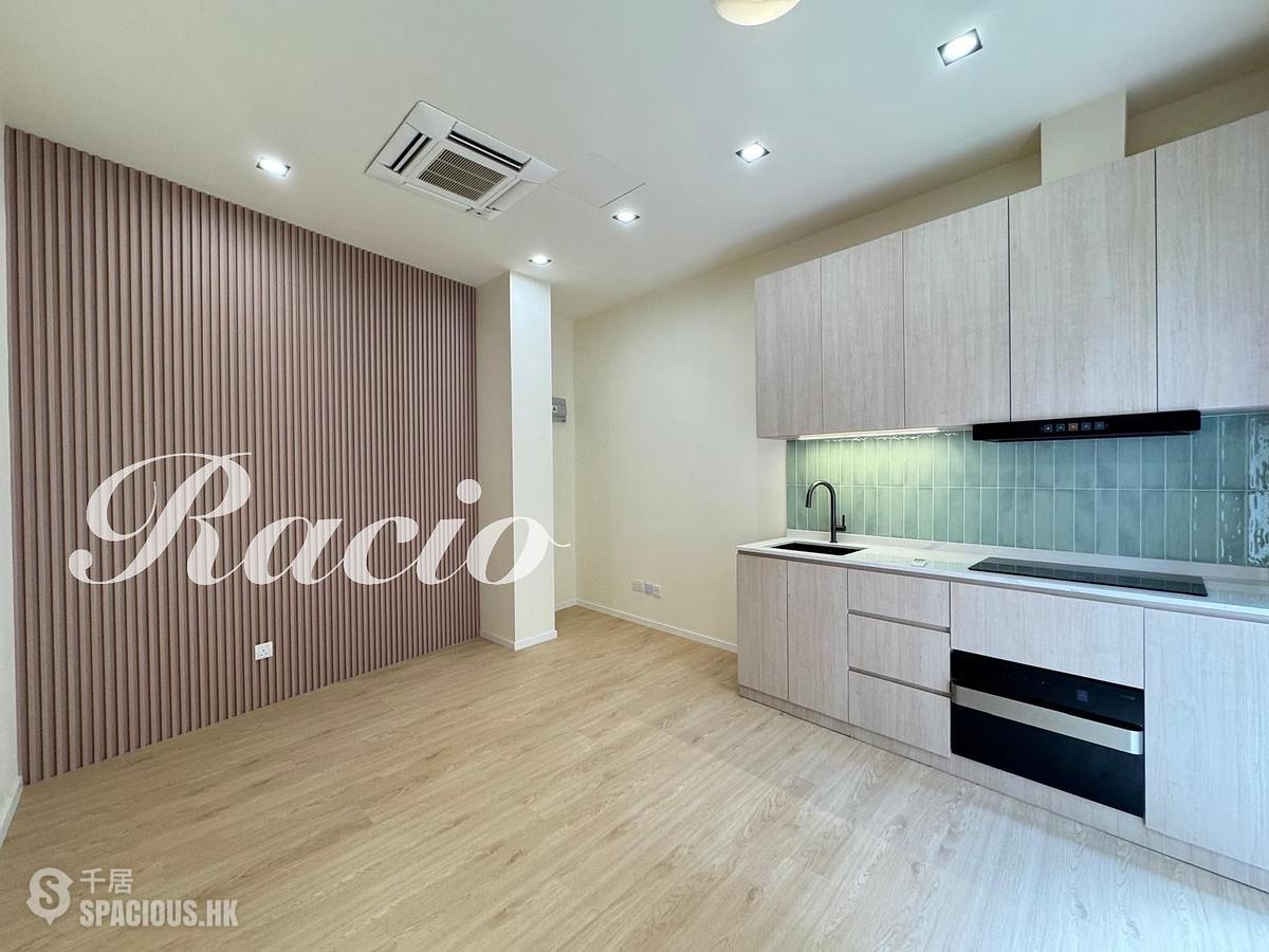 Soho - 29-31, Bridges Street 01
