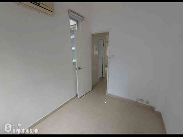 Poho - 49-51, Sai Street 04