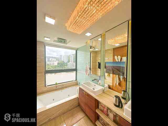 Discovery Bay - Discovery Bay Phase 15 Positano Block L6 10
