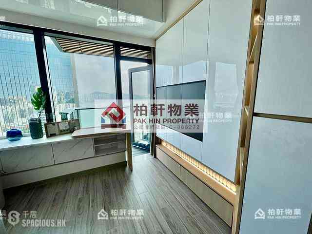 Quarry Bay - Novum East 01