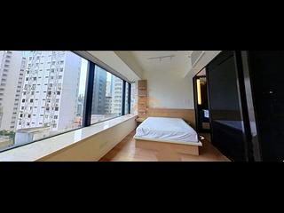 Mid Levels Central - Gramercy 03