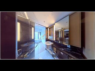 Mid Levels Central - Gramercy 06