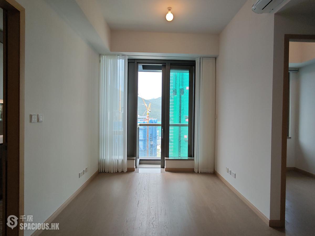Wong Chuk Hang - The Southside Phase 2 La Marina Tower 2B 01