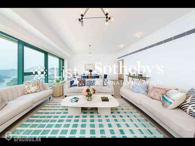 Repulse Bay - Fairmount Terrace 01