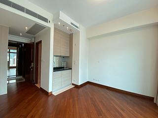 Wan Chai - The Avenue Phase 2 Block 2 02