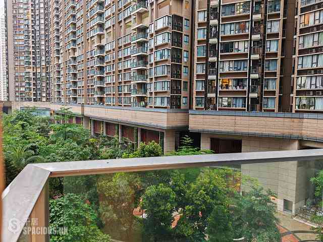 Tung Chung - Century Link Phase 1 Tower 5B 07