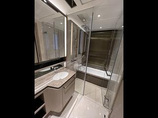 Wong Chuk Hang - The Southside Phase 1 Southland Tower 1B 04