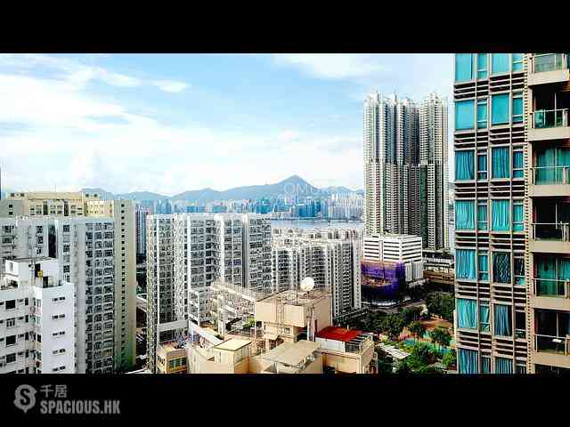Sai Wan Ho - One Eighty 21