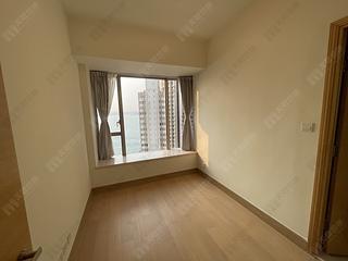 Kennedy Town - Cadogan 04