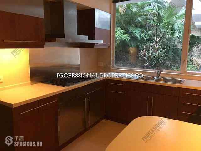 Chung Hom Kok - Horizon Ridge 06