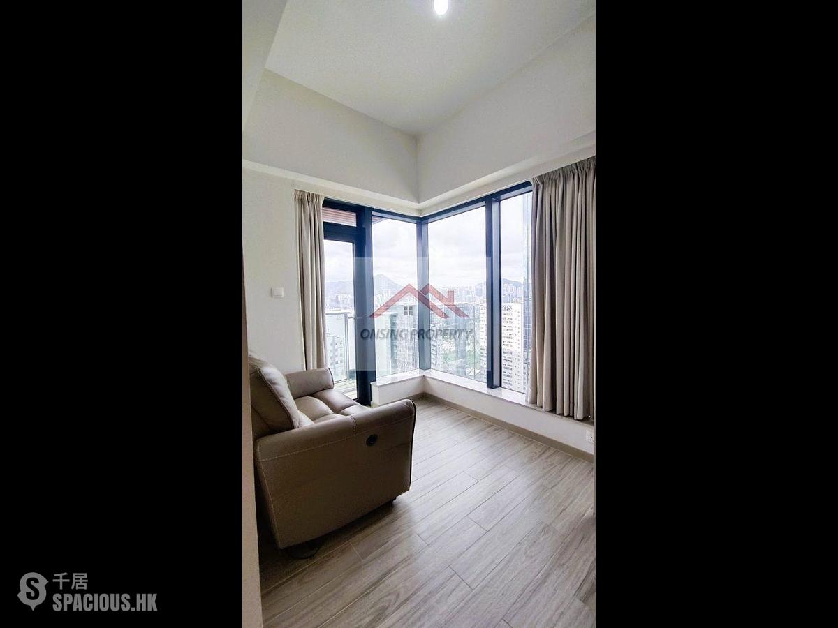 Quarry Bay - Novum East 01