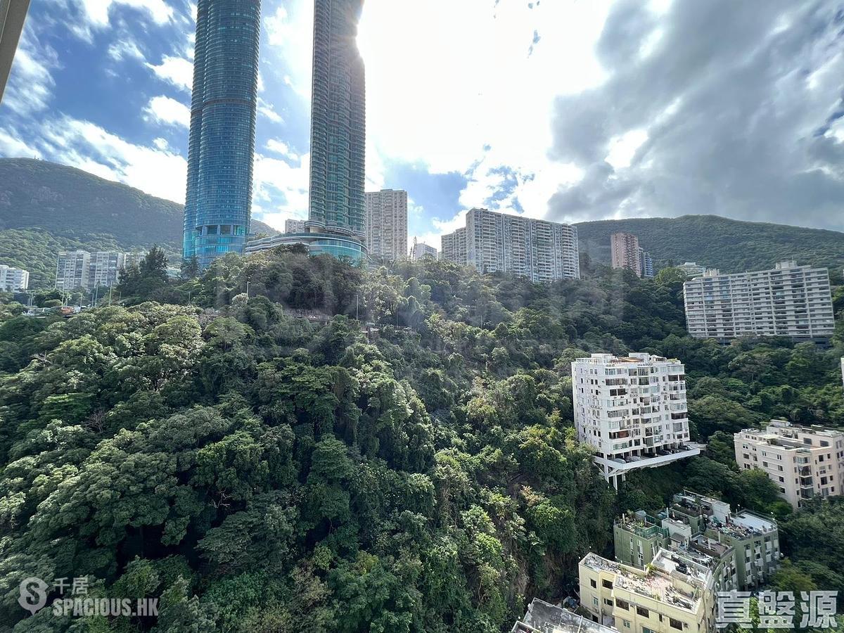 Happy Valley - The Altitude 01