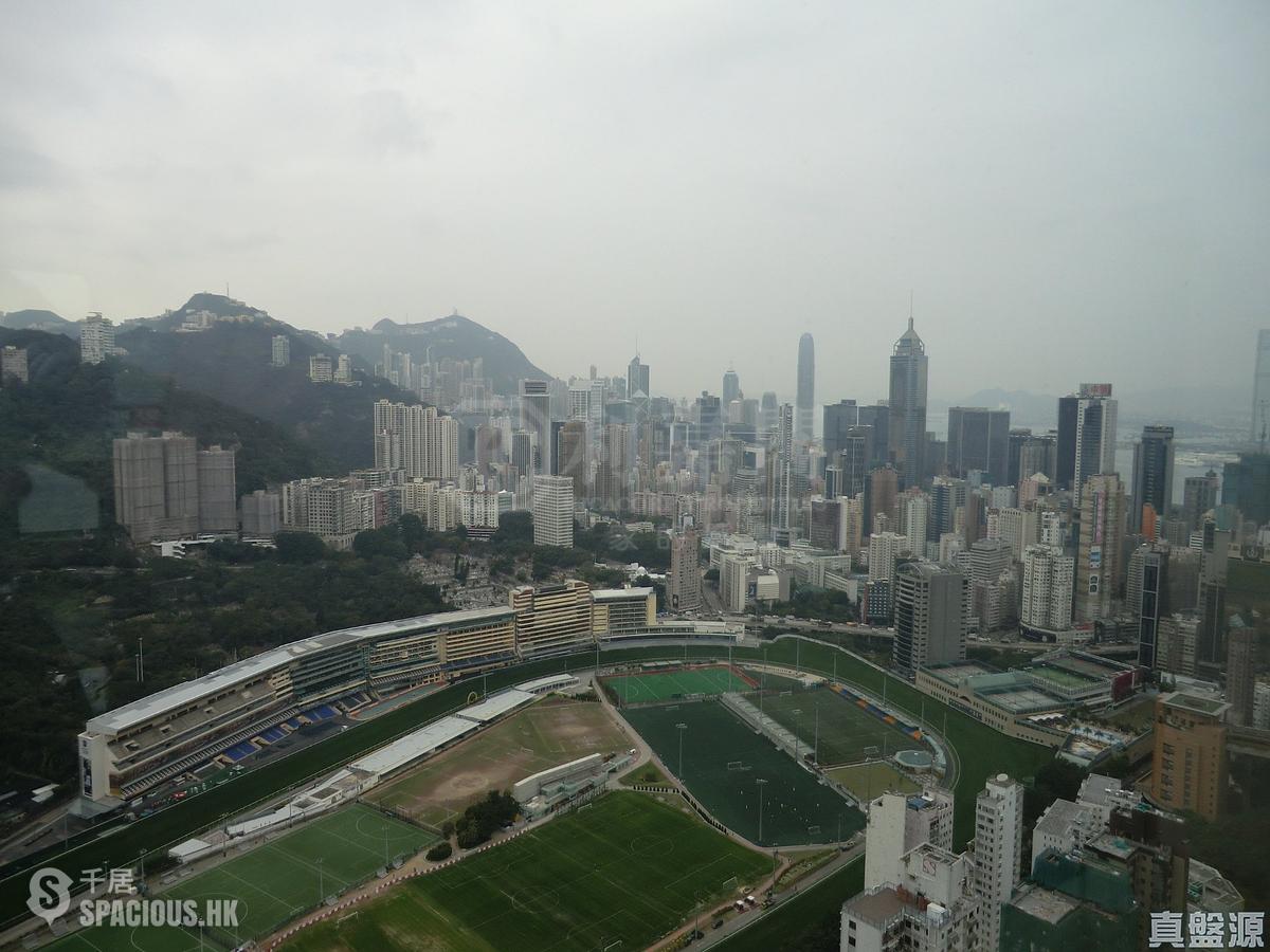 Happy Valley - Broadwood Twelve 01