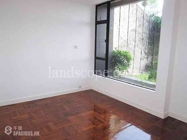 Repulse Bay - 6, Headland Road 06
