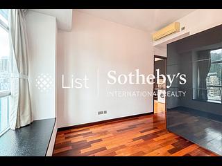 Wan Chai - J Residence 05