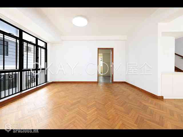 Pok Fu Lam - Pine Court 07