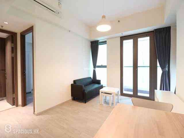 Mid Levels Central - 10, Mosque Street 05