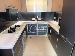 Mid Levels Central - 11, Macdonnell Road 03