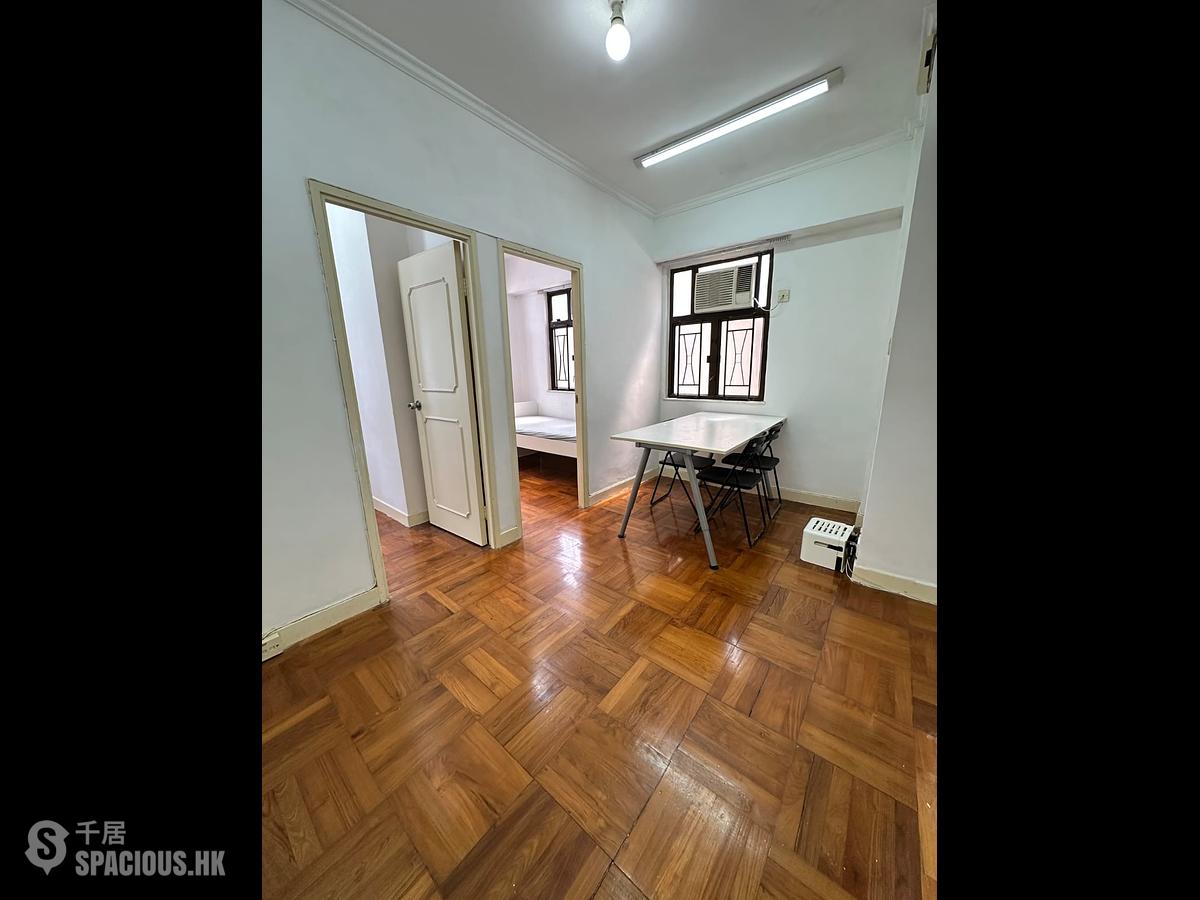 Kennedy Town - Kin Liong Mansion 01