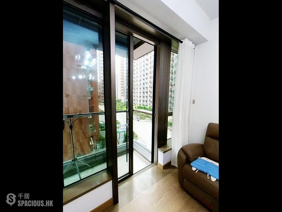 Pak Shek Kok - The Horizon Phase 2 Centra Horizon Tower 1 01