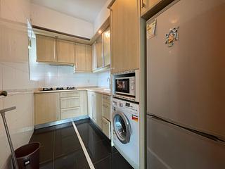 Shek Tong Tsui - The Belcher's Phase 1 Block 2 03