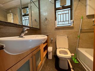 Shek Tong Tsui - The Belcher's Phase 1 Block 2 07