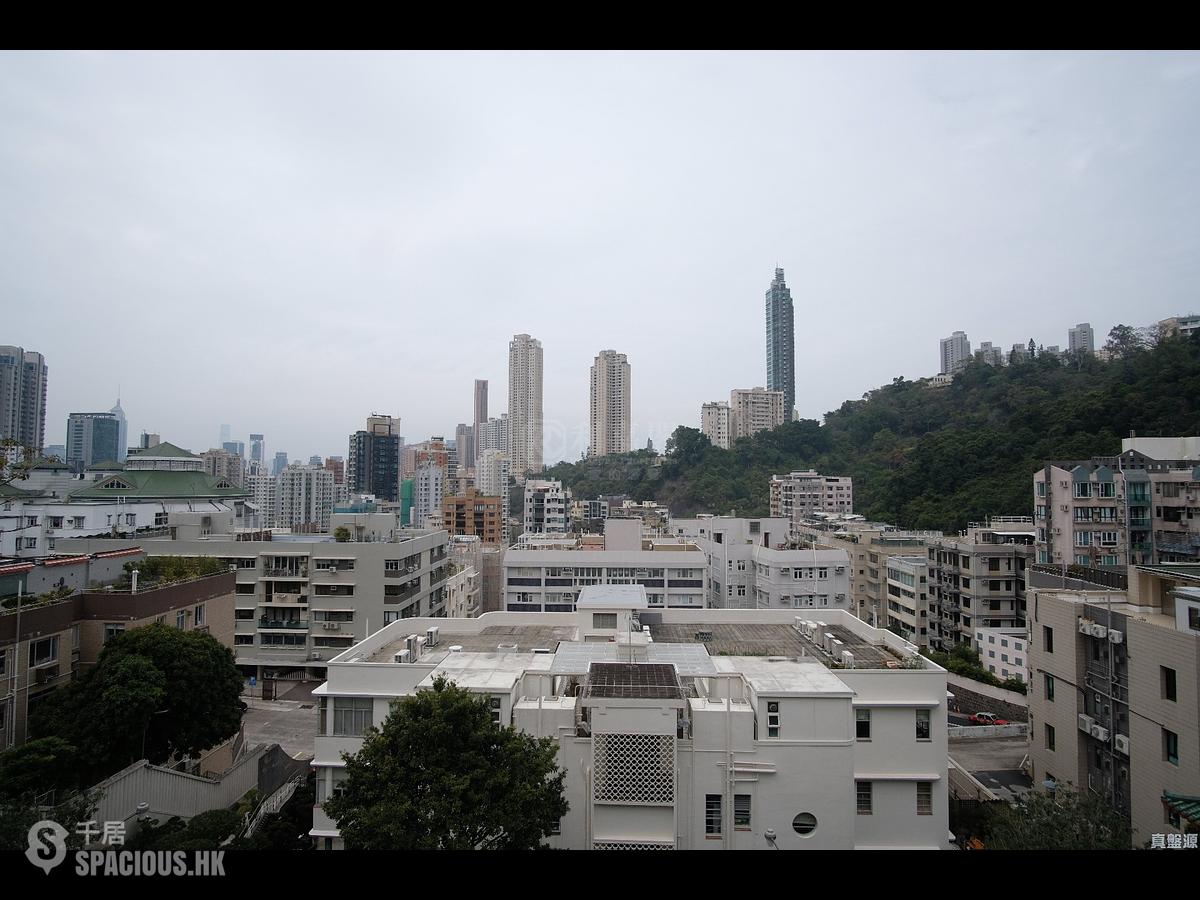 Happy Valley - 11-15, Briar Avenue 01