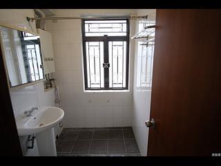 Happy Valley - 11-15, Briar Avenue 06