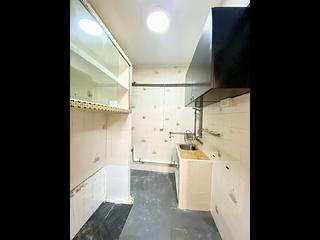 Happy Valley - 6-8, Shing Ping Street 06