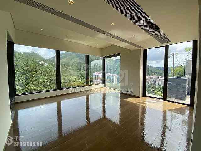 Chung Hom Kok - City Icon 01