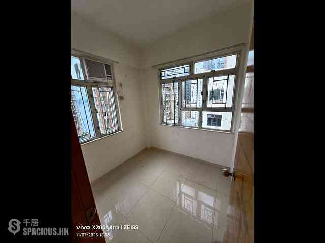 Kennedy Town - Sai Wan New Apartments 06