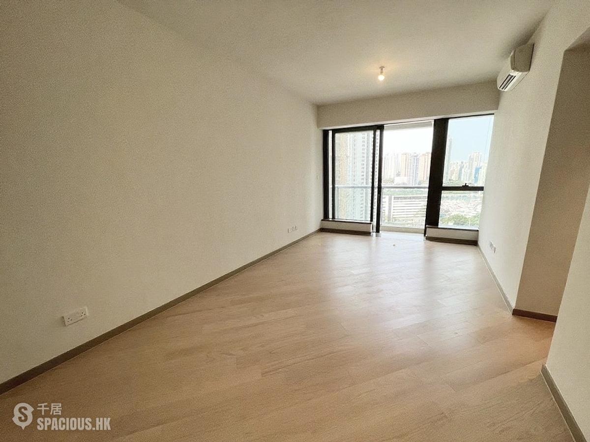 Wong Chuk Hang - The Southside Phase 1 Southland Tower 1B 01