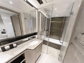 Wong Chuk Hang - The Southside Phase 1 Southland Tower 1B 06