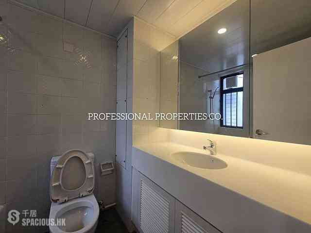 Pok Fu Lam - Pine Court 12