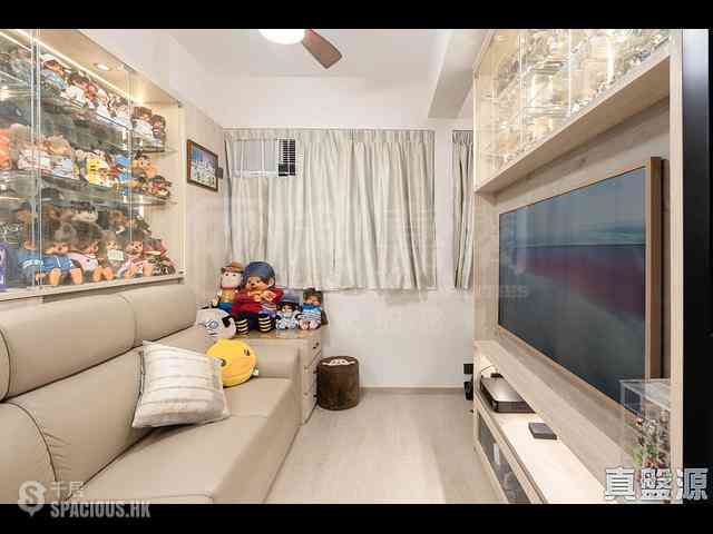 Causeway Bay - Malahon Apartments 01