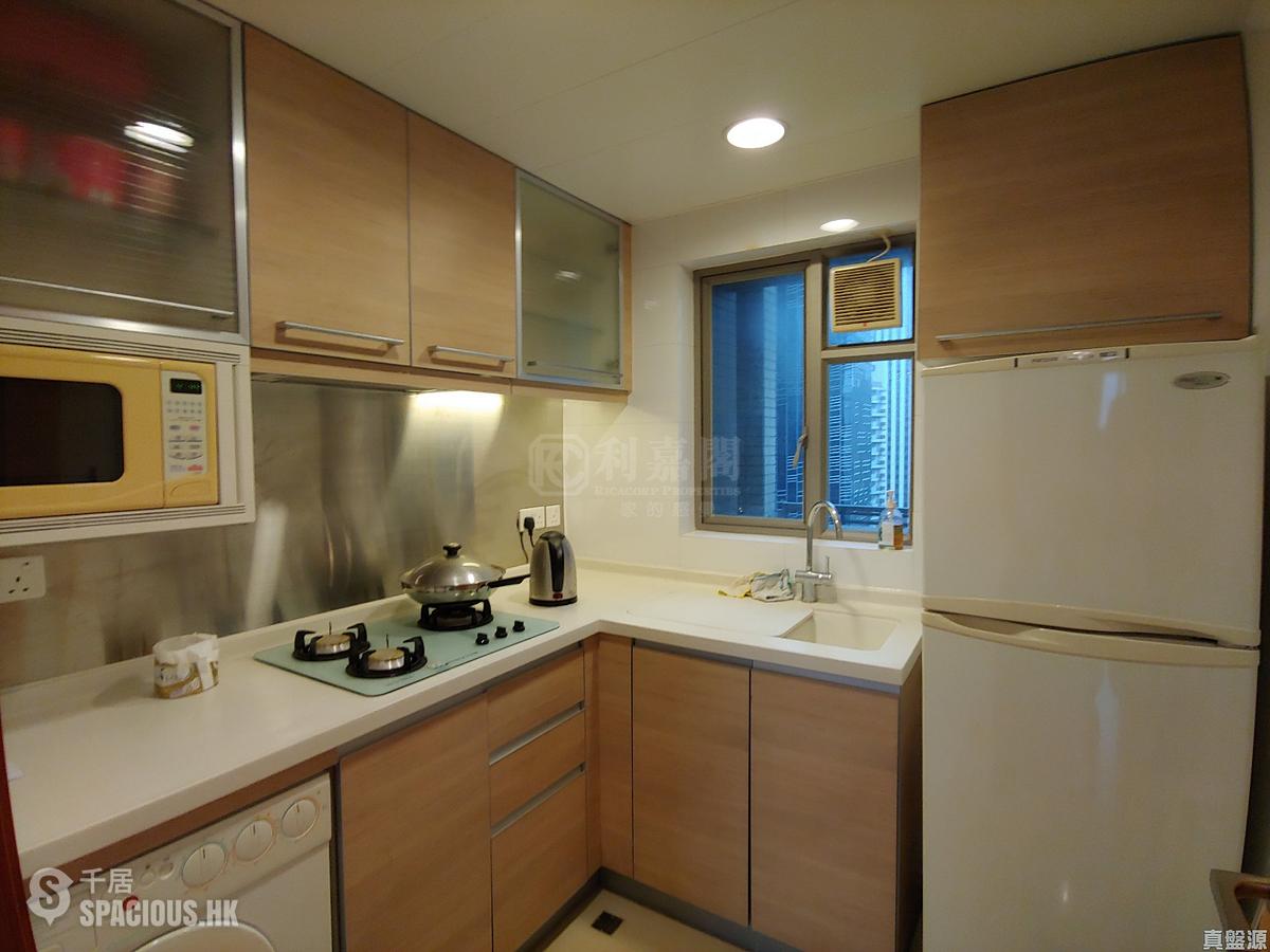Wan Chai - The Zenith Phase 1 Block 1 01