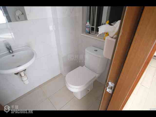 Causeway Bay - Hennessy Apartments 04