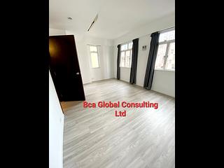 Mid Levels Central - On Fung Building 03