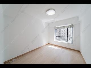 Mid Levels Central - Clovelly Court 07
