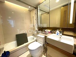 Tung Chung - Century Link Phase 1 Tower 6B 06