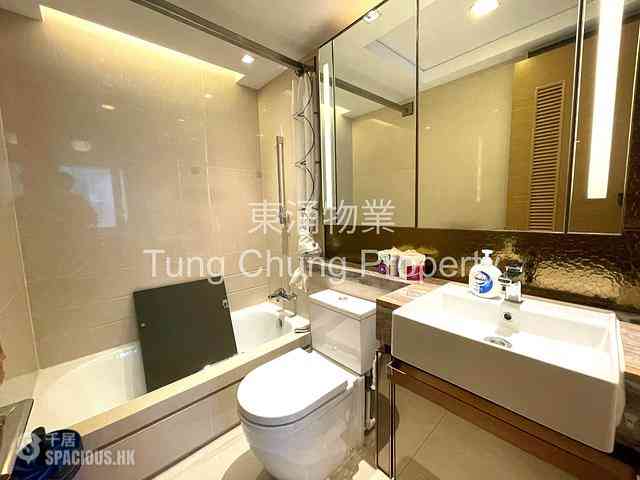 Tung Chung - Century Link Phase 1 Tower 6B 06