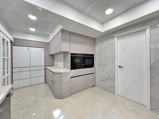 Mid Levels Central - Macdonnell House 10