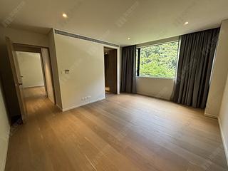 Mid Levels Central - May Tower Block 1 05