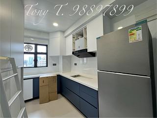 Mid Levels Central - The Grand Panorama Block 3 11