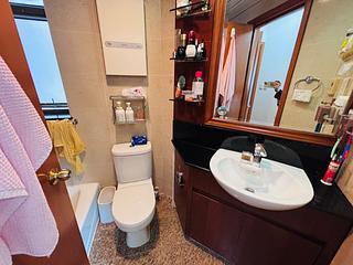 West Kowloon - Sorrento 05