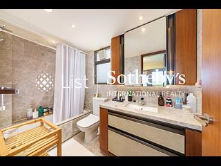 Shau Kei Wan - Island Garden 19