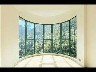 Mid Levels Central - Hillsborough Court 02