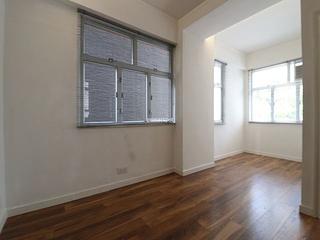 Soho - Kingearn Building 03